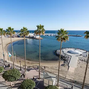 Beachfront With Stunning Sea Views , Marbella Spanje