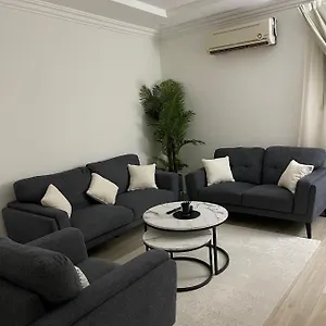تحقق من التوفر