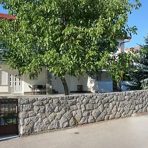 foglaljon itt