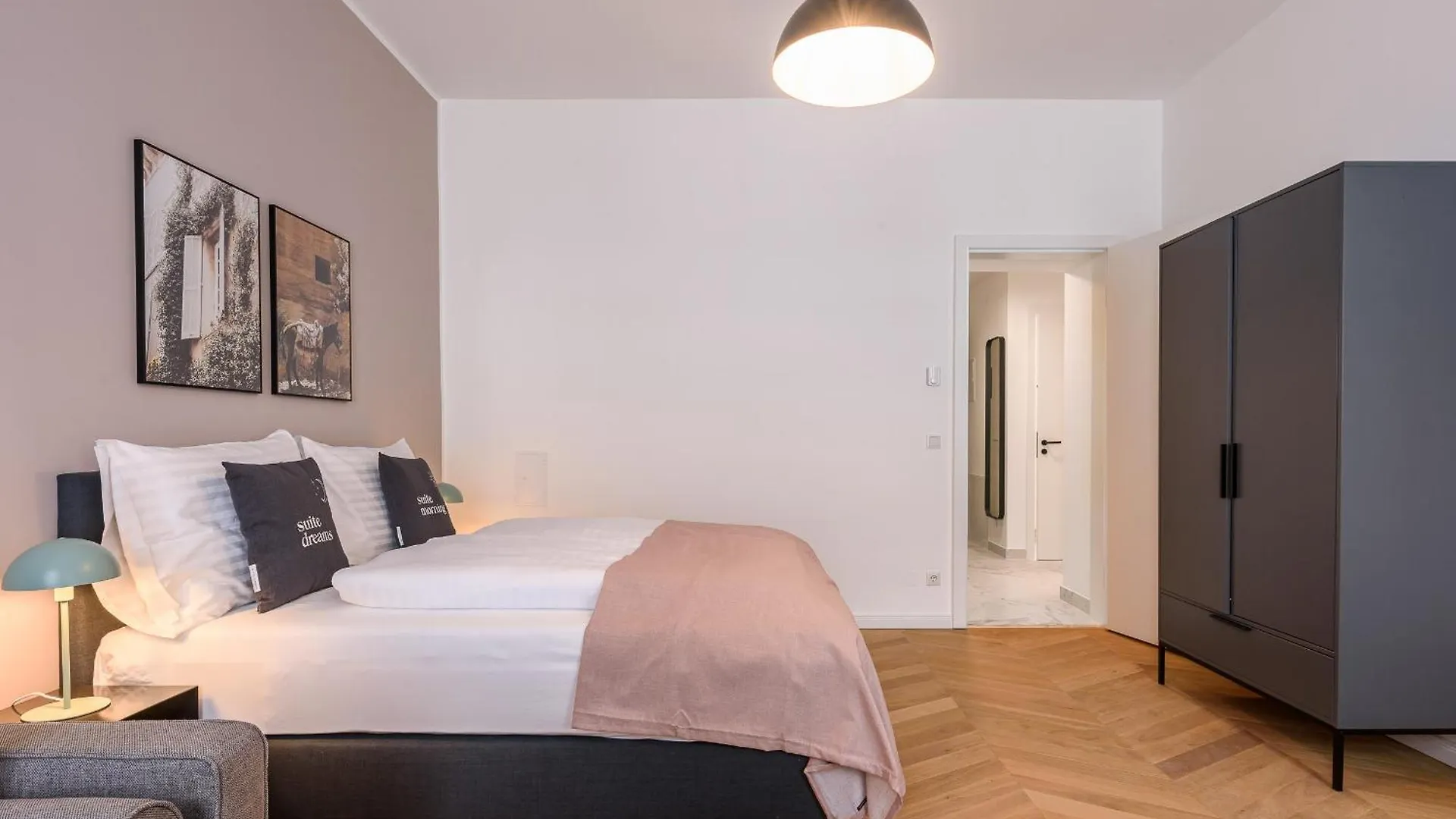 Limehome Vienna Karajangasse 0*,  Austria