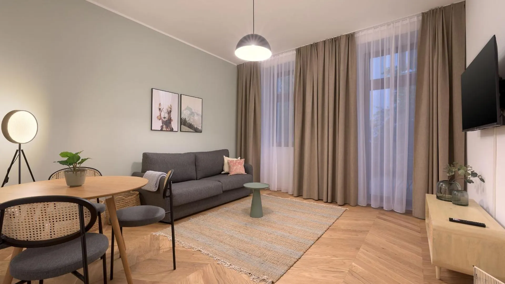 Limehome Vienna Karajangasse 0*,