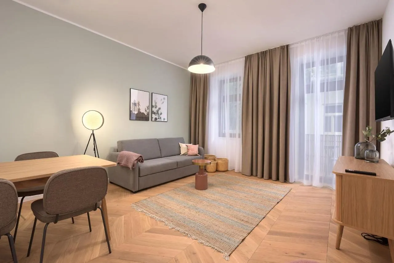Limehome Vienna Karajangasse شقة
