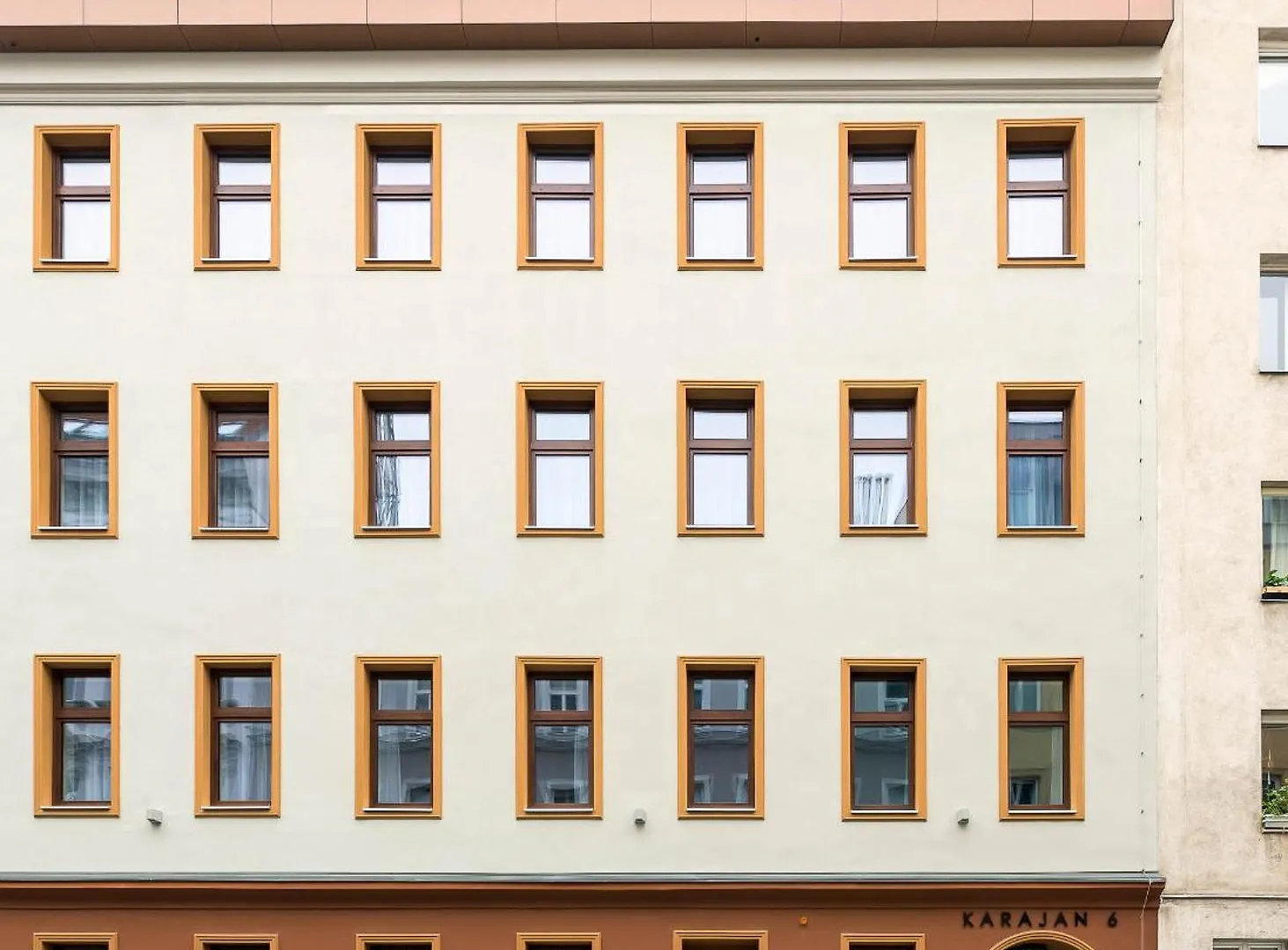 Limehome Vienna Karajangasse 0*,
