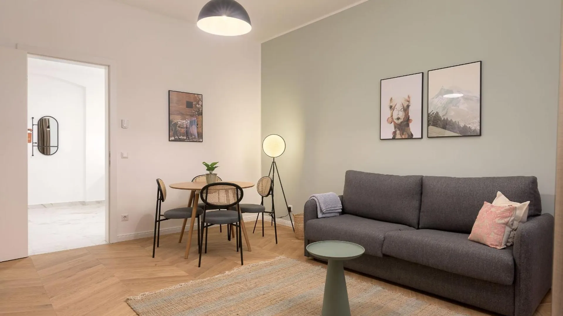 Limehome Vienna Karajangasse شقة