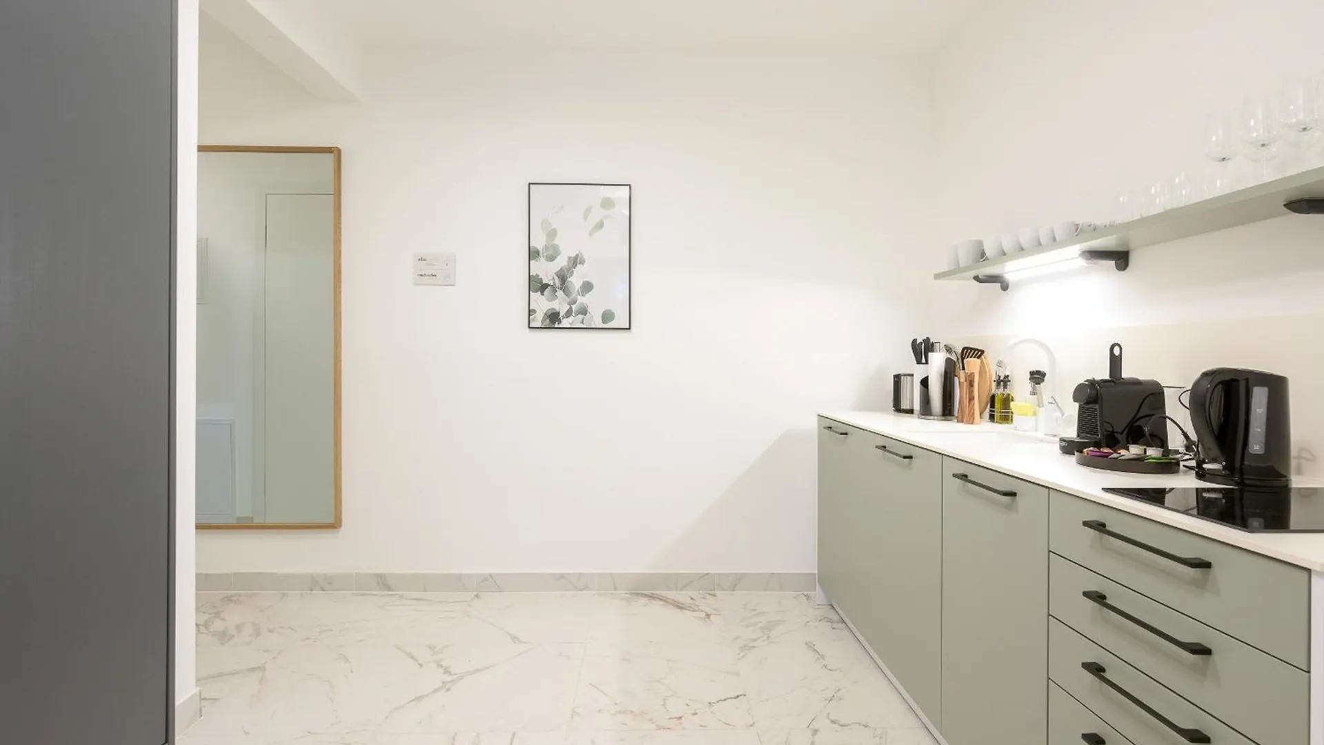 Limehome Vienna Karajangasse 0*,